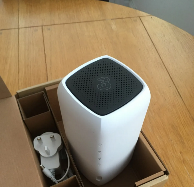 Brand New ZYXEL NR5103EV2 Desbloqueado 4.7Gbps WiFi6 4G LTE 5G WiFi Router 5G NR Router CPE Indoor 3